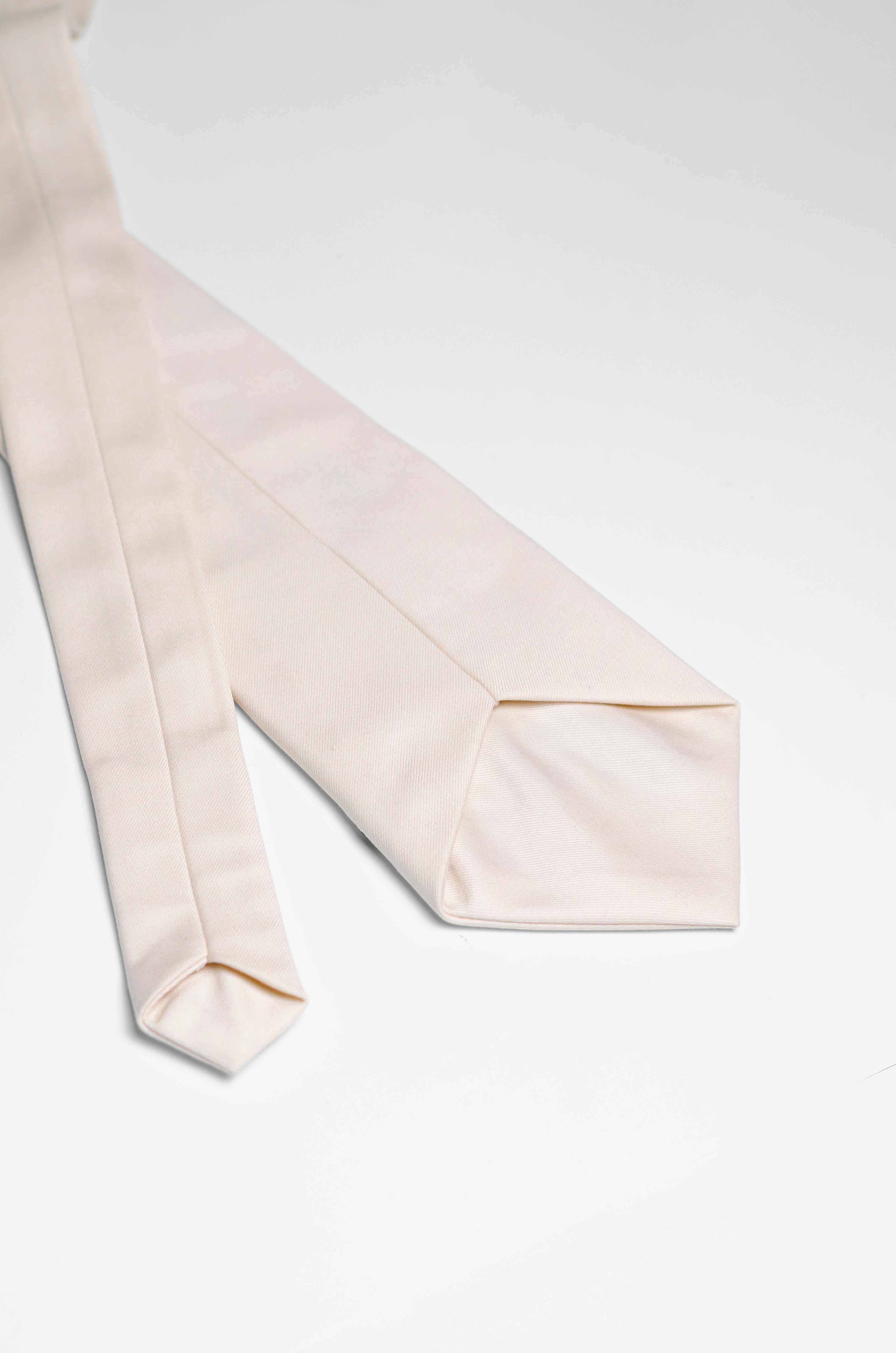 The Ibn Sahl Tie | ربطة ابن سهل