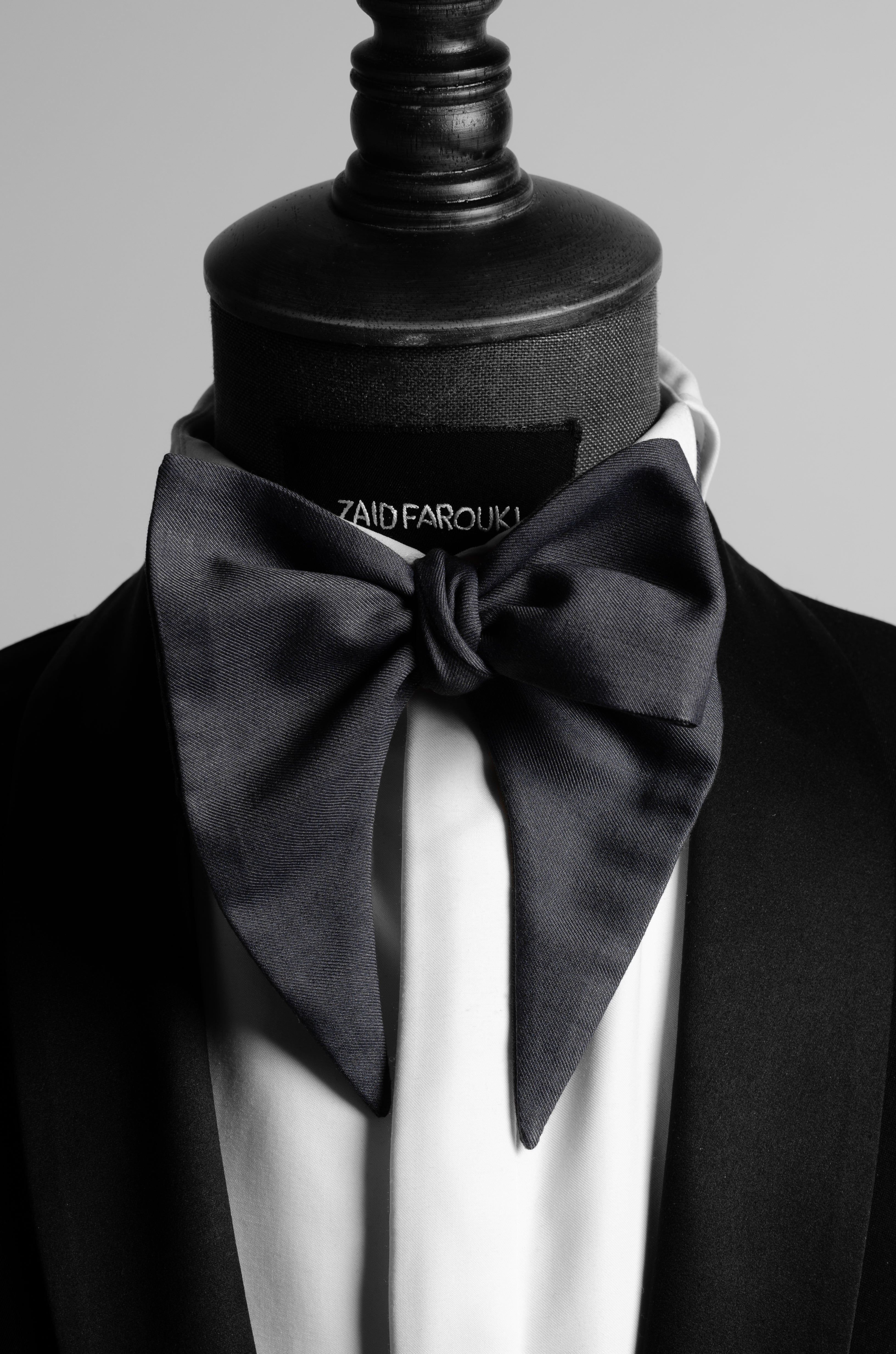 Asymmetric Grey Bow Tie