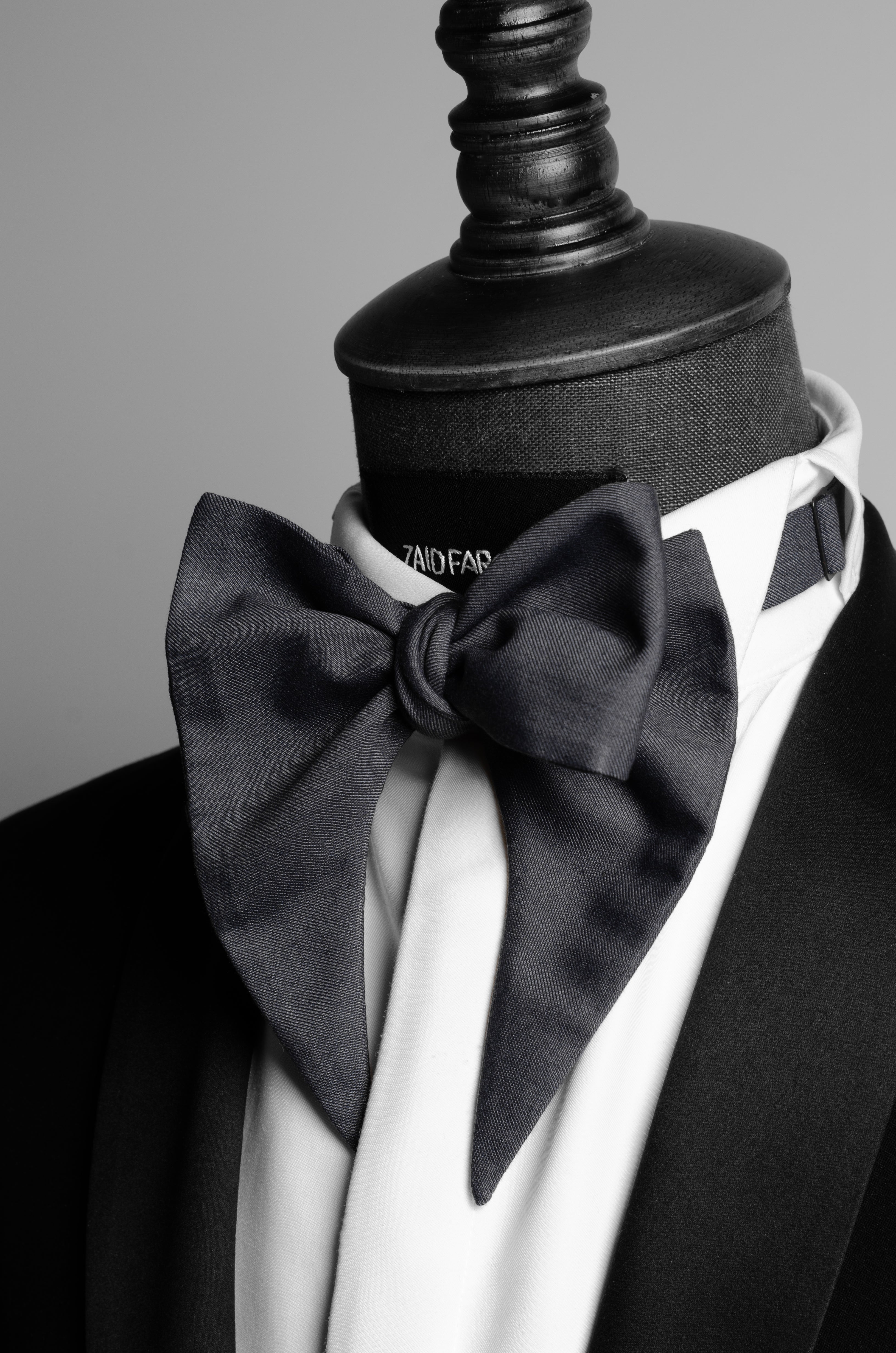 Asymmetric Grey Bow Tie