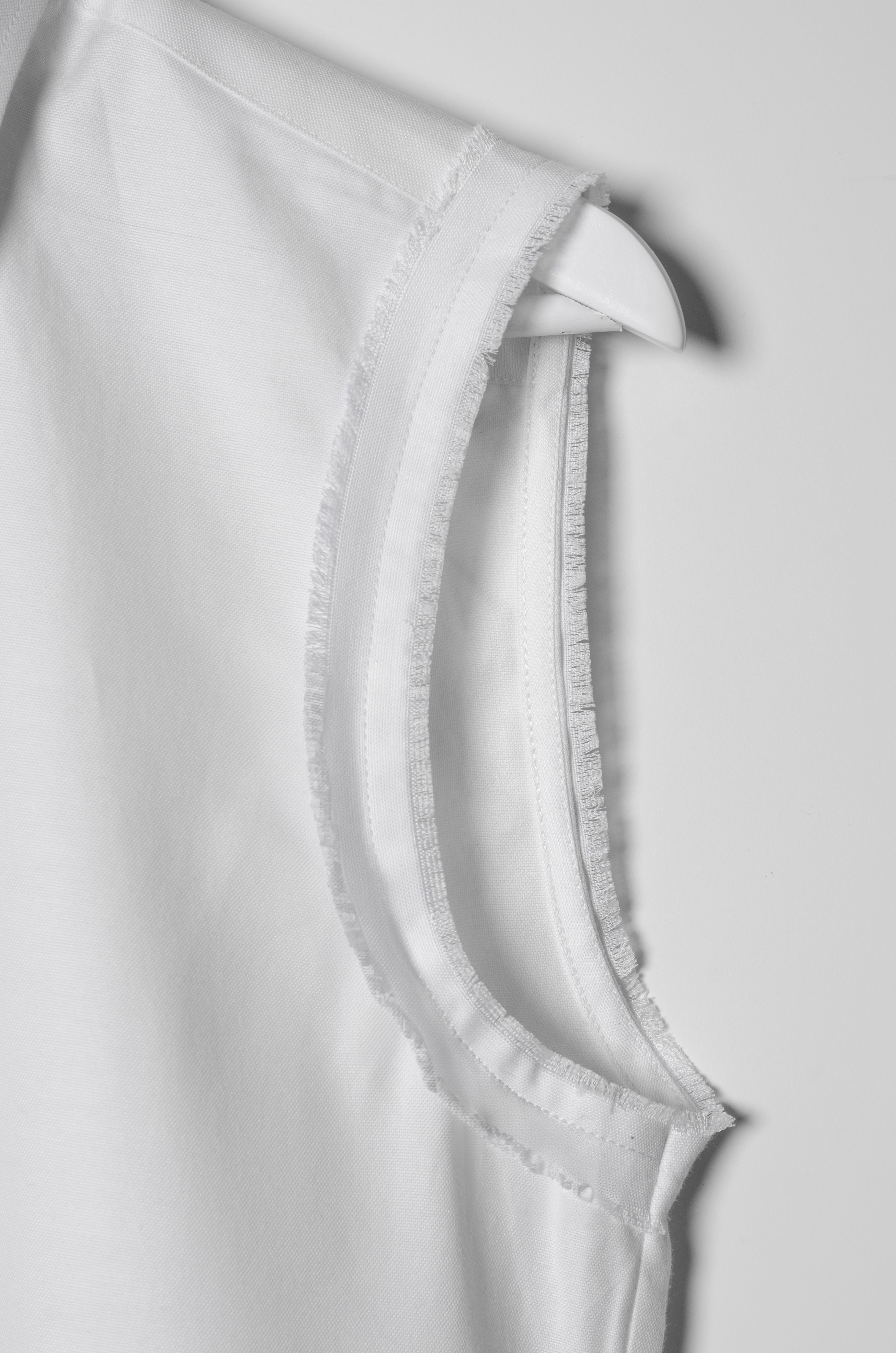 Poplin Sleeveless Shirt