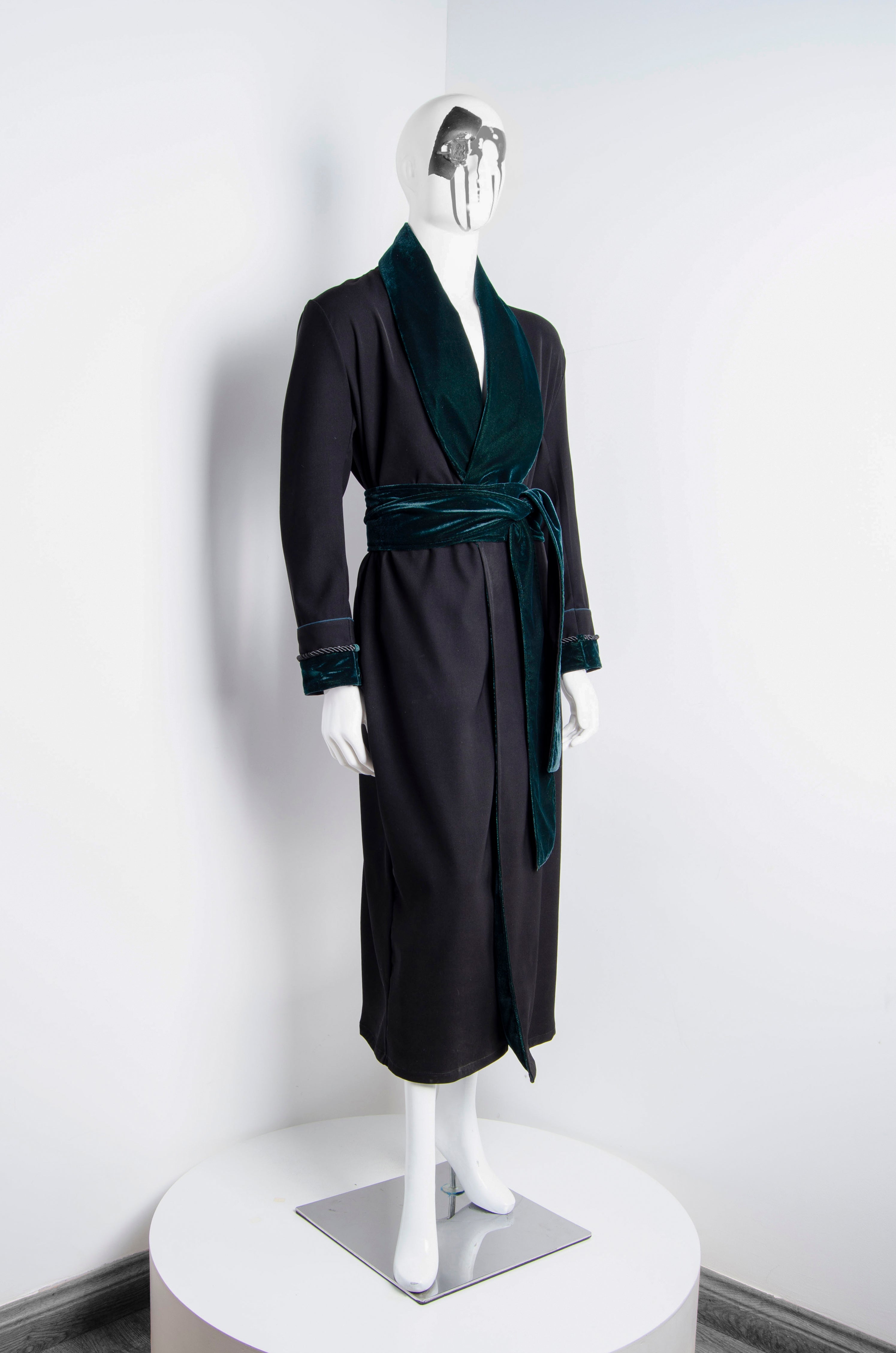 Black Pyjama Chic Robe - ZAID FAROUKI