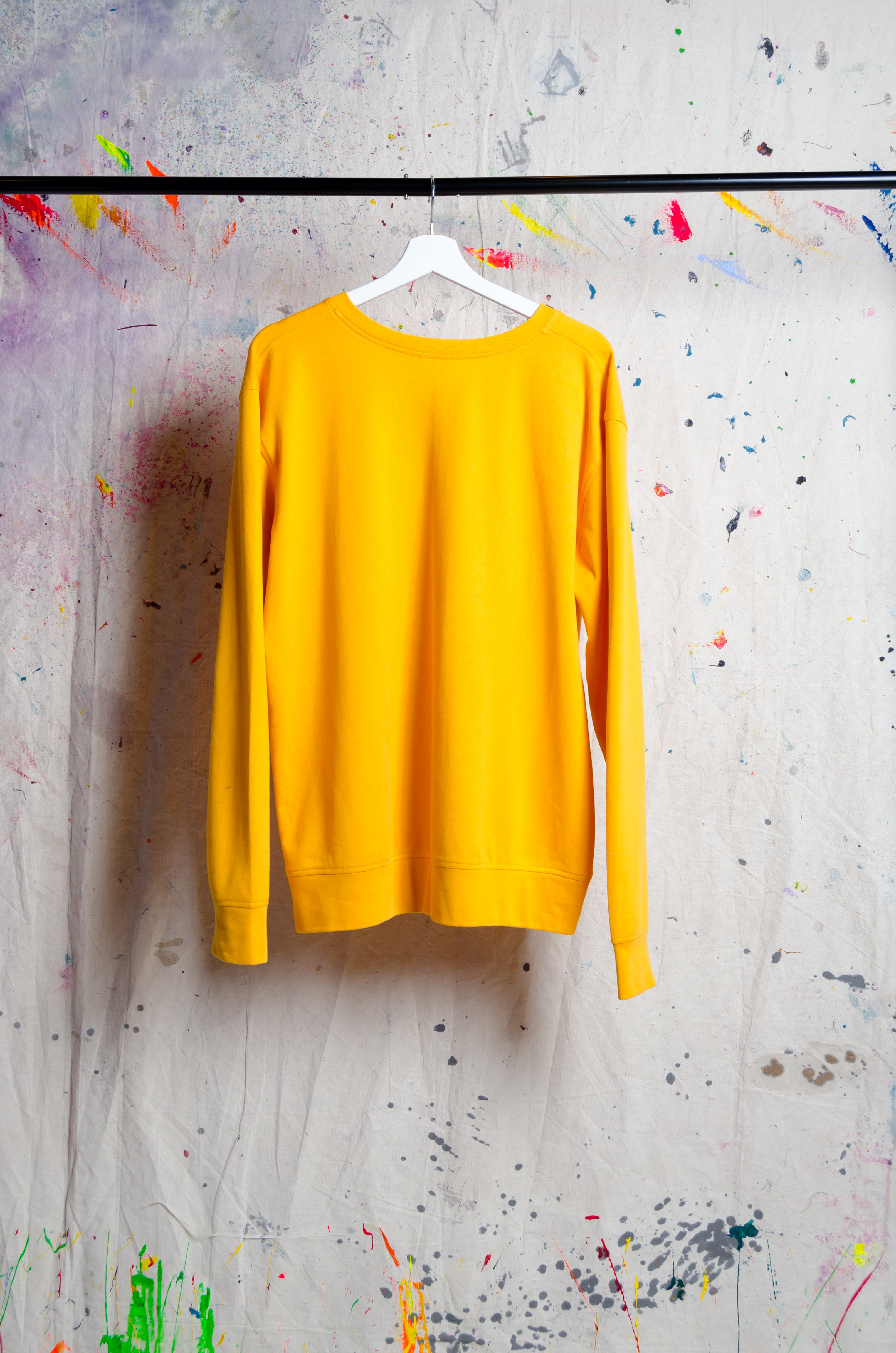 Yellow V-neck - BiC - ZAID FAROUKI