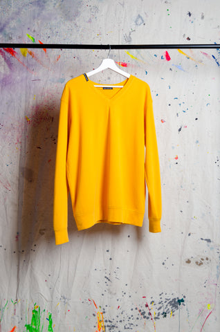 Yellow V-neck - BiC - ZAID FAROUKI
