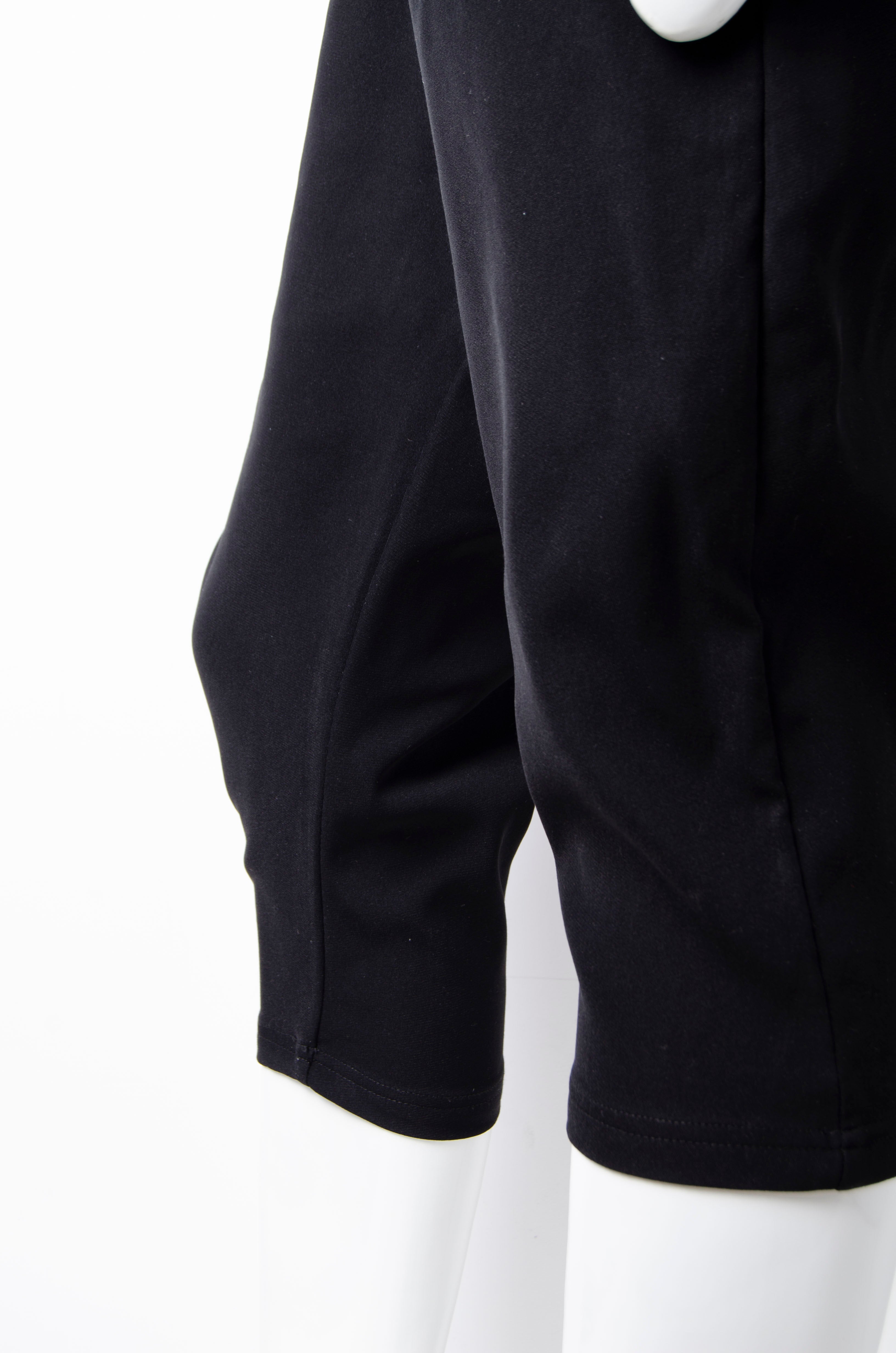Black Capri Trouser - ZAID FAROUKI