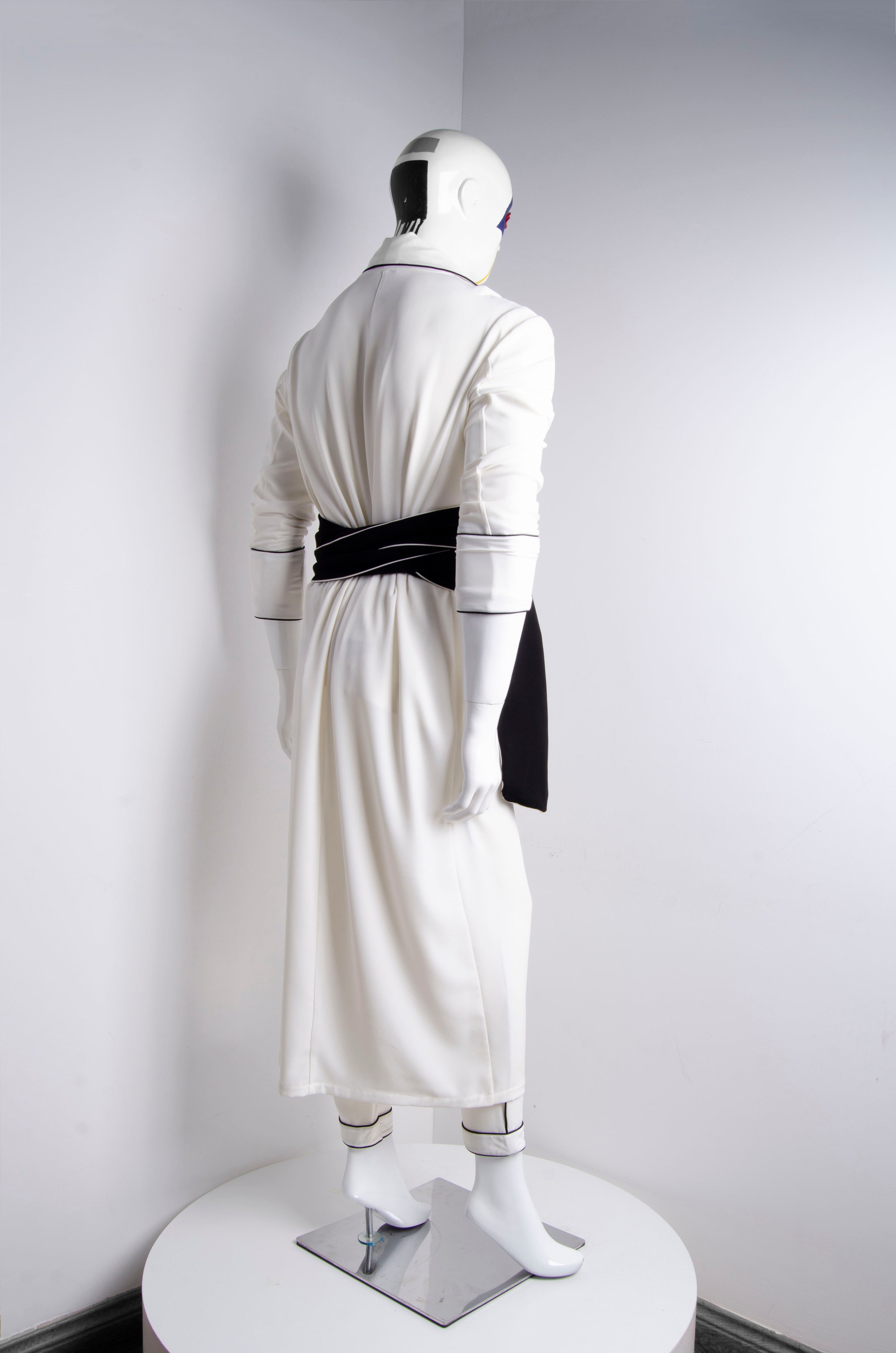 White Pyjama Chic Robe - ZAID FAROUKI