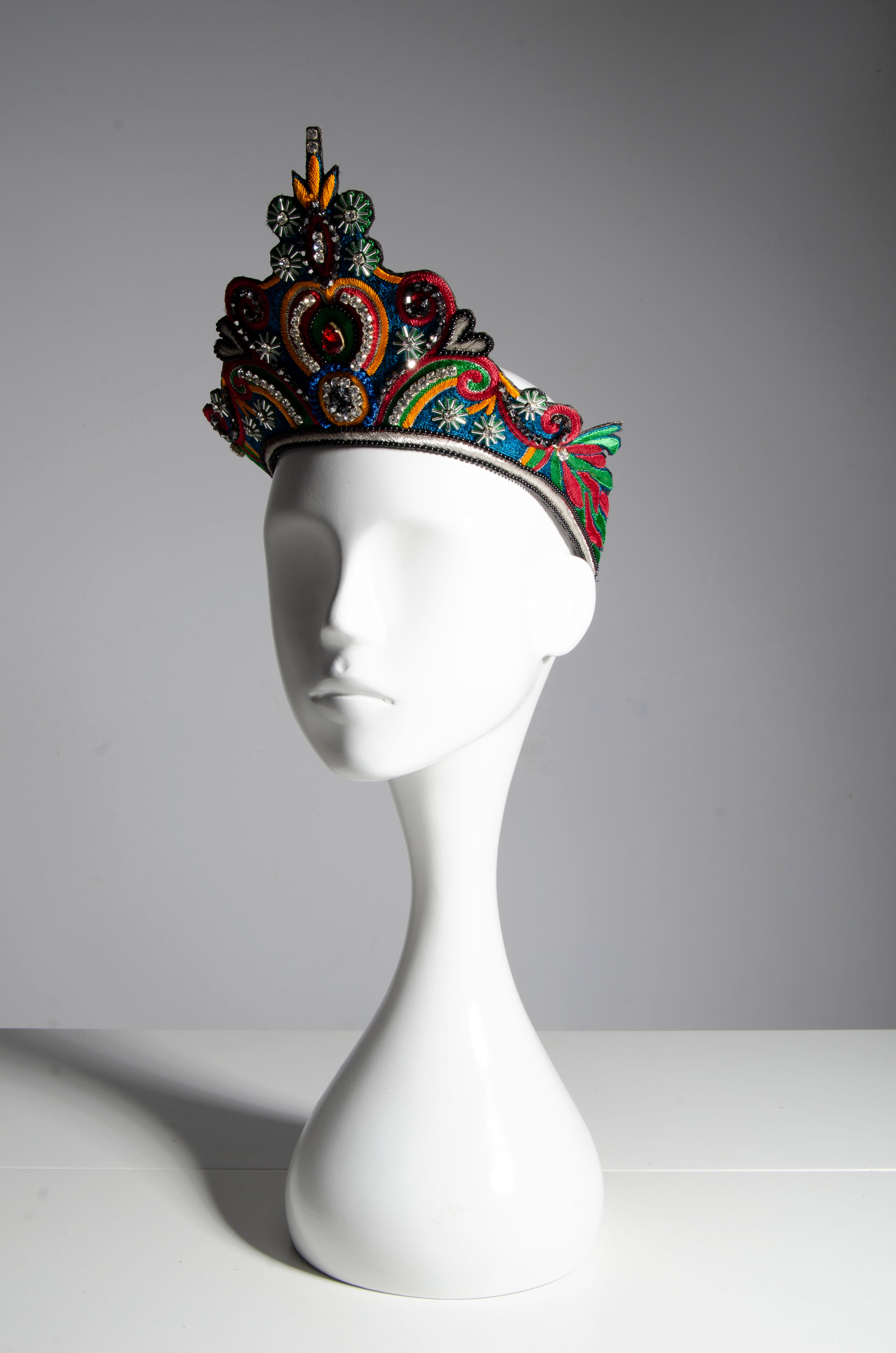 Hand-Embroidered Crown - ZAID FAROUKI
