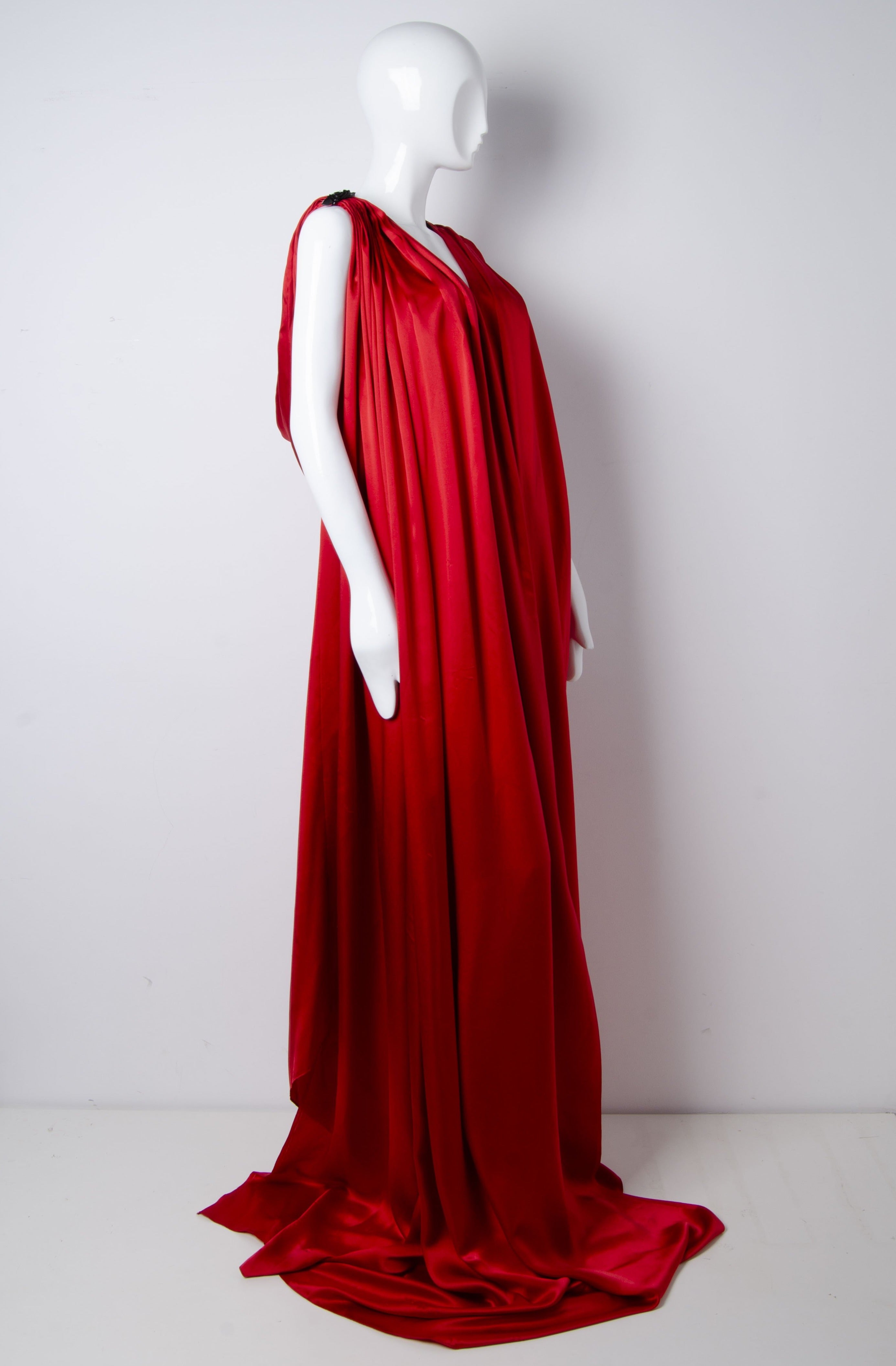 Red Ghotrah - ZAID FAROUKI