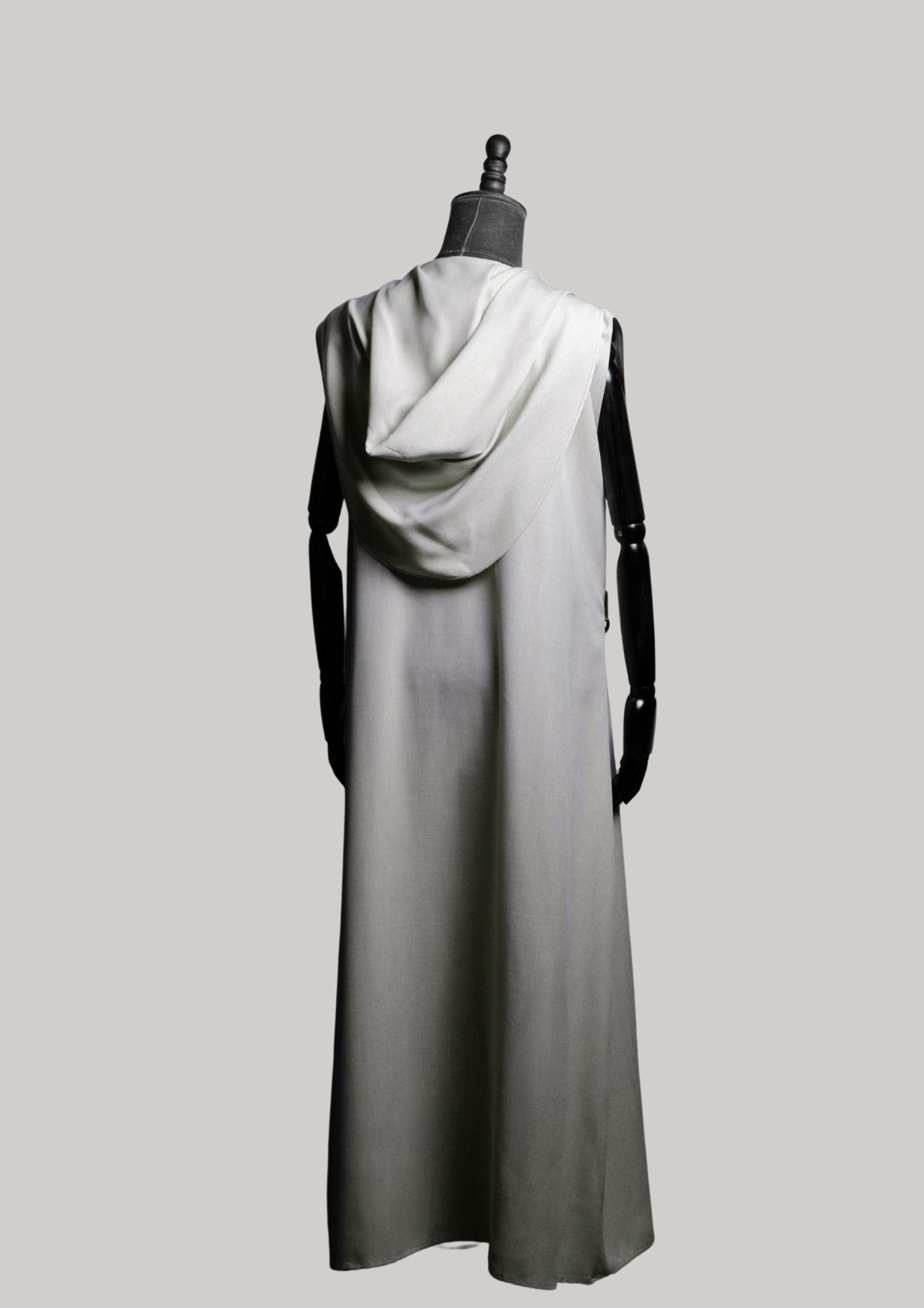 Rahhal Al Sarab | رَحّال السراب