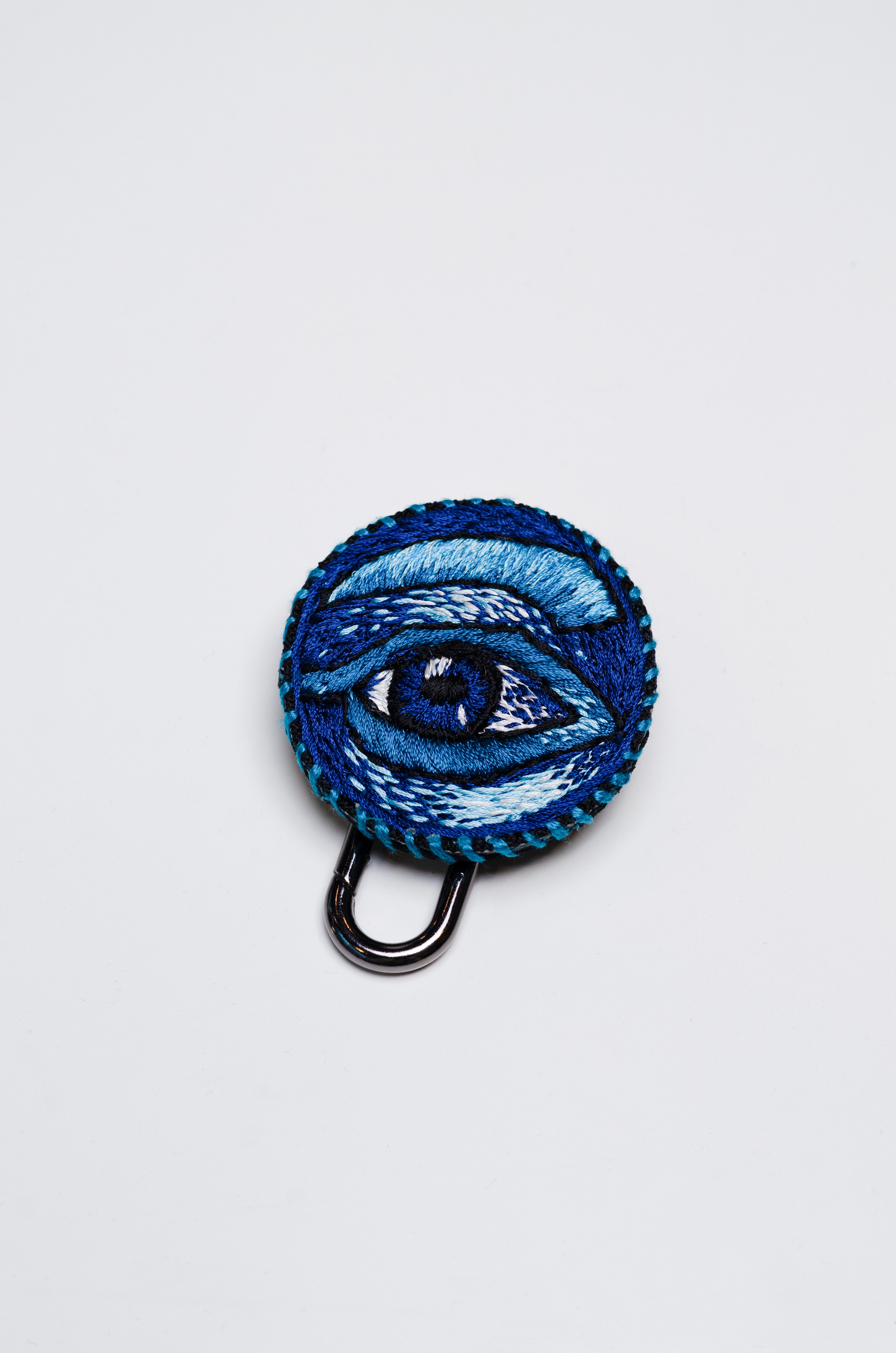 NAZRA | نظرة — The Eyewear Brooch