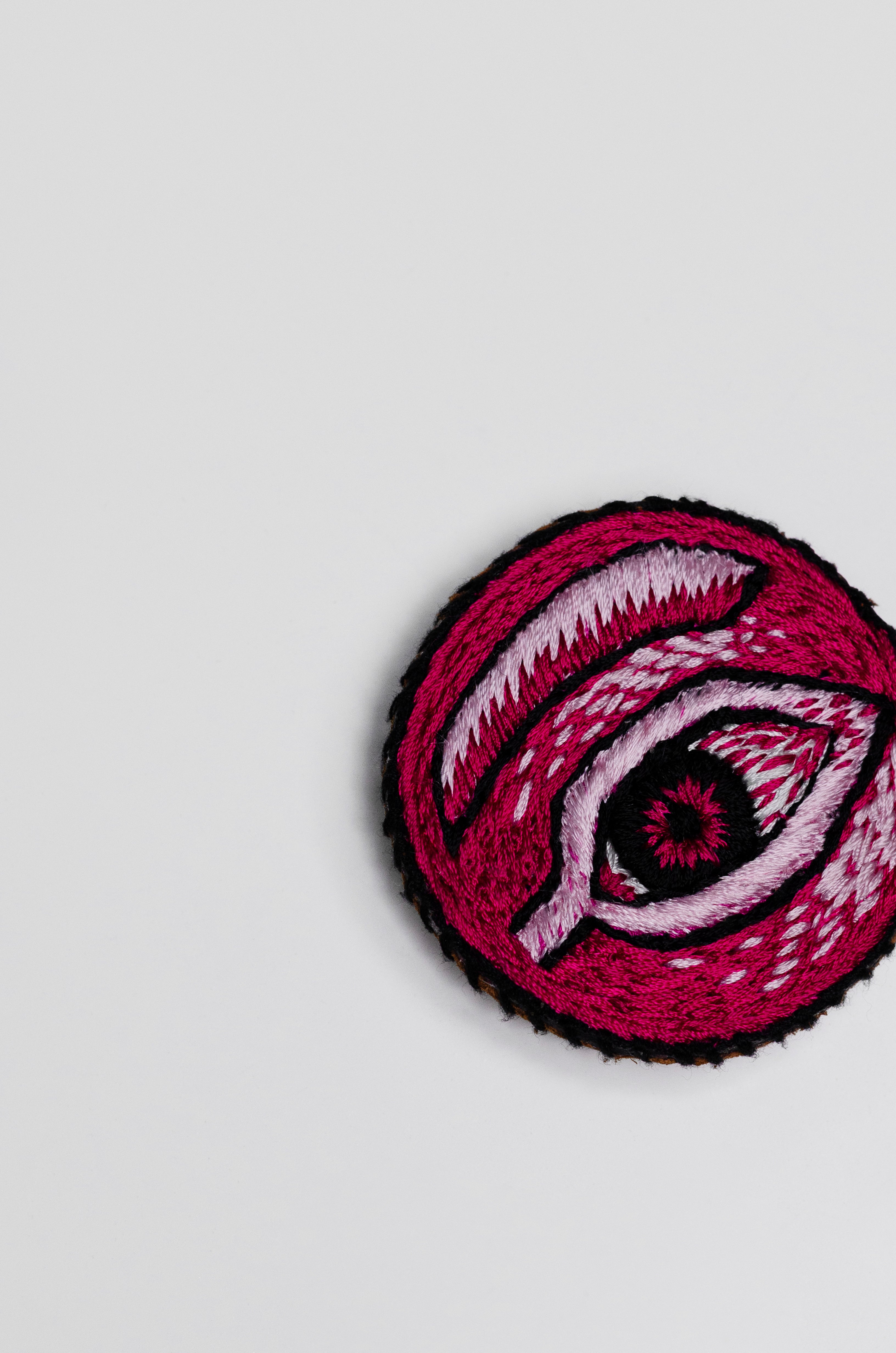 NAZRA | نظرة — The Eyewear Brooch
