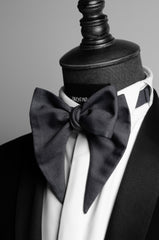 Asymmetric  Grey Bow Tie