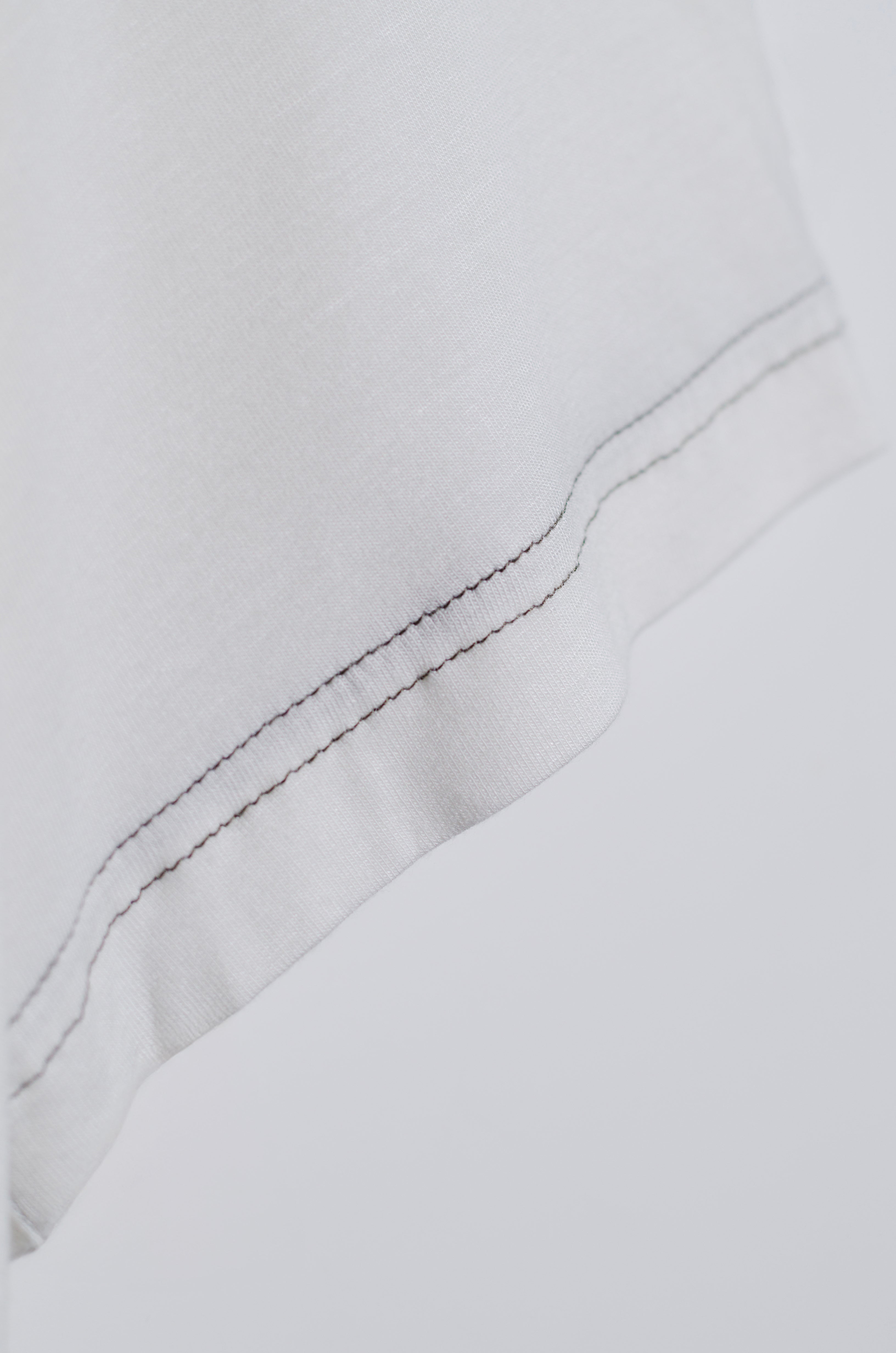 Contrast Stitch White T-shirt