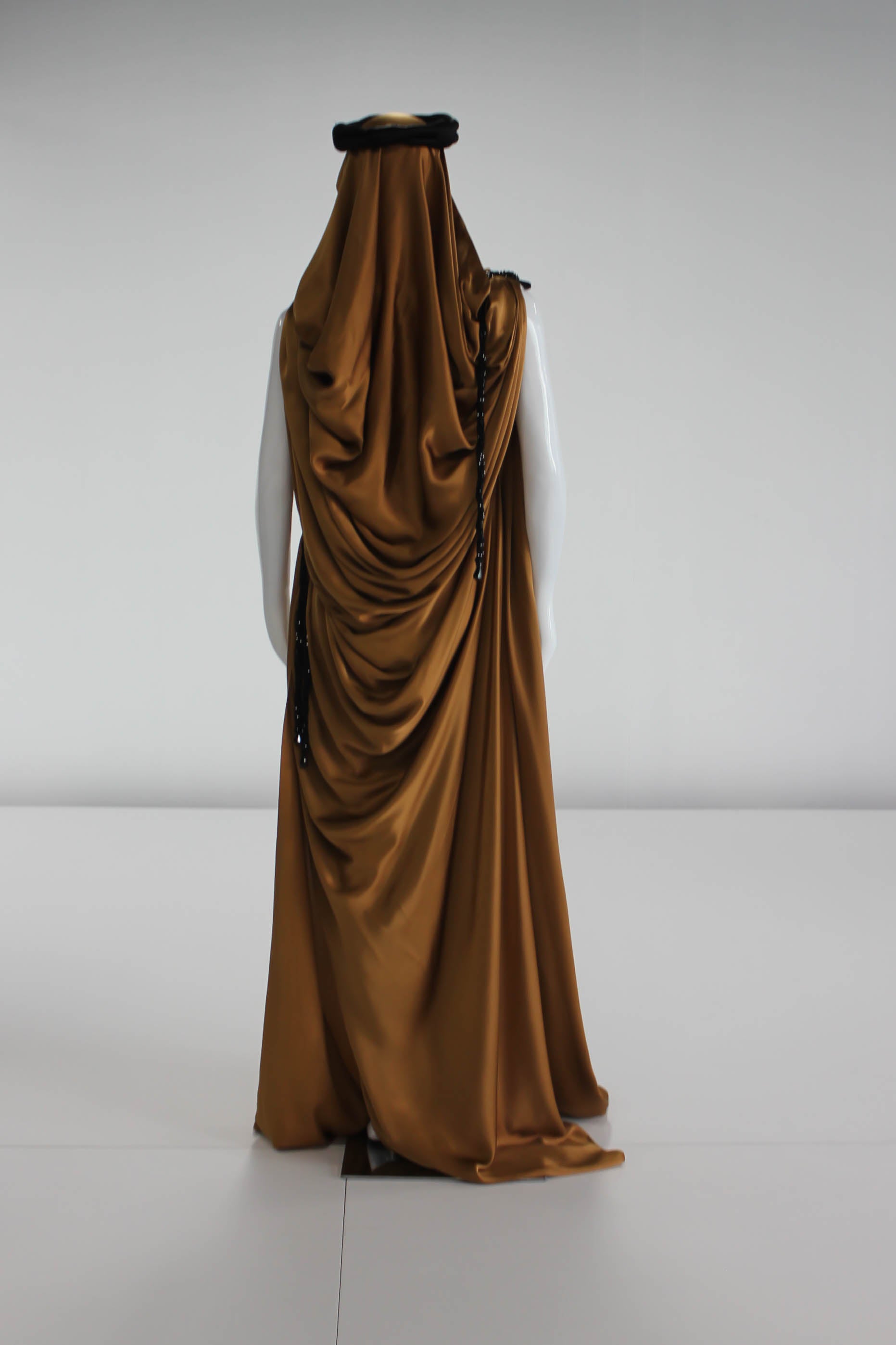 Gold Ghotrah - ZAID FAROUKI